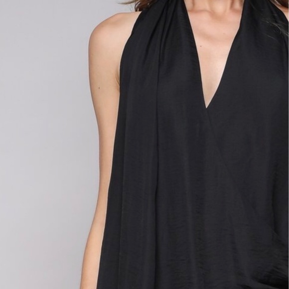 BACKLESS HALTER TOP - Picture 4 of 4